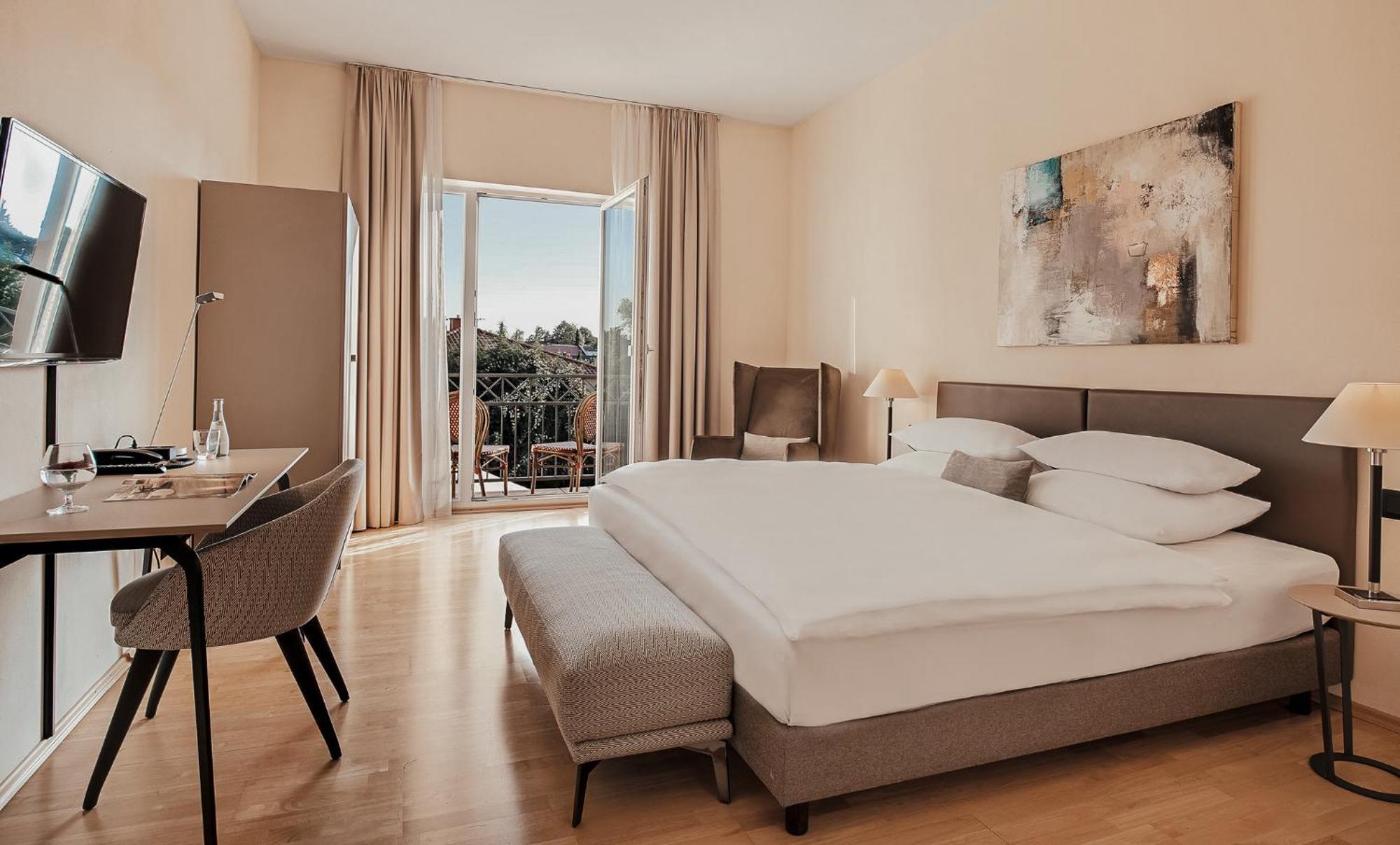 Hotel Villa Medici Бад Шьонборн Екстериор снимка